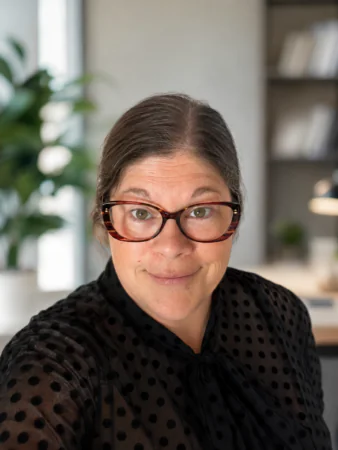 Lori Snow